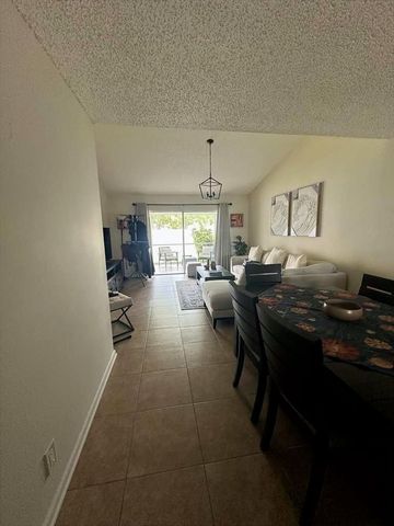 134 Oakwood Drive, Jupiter, FL 33458