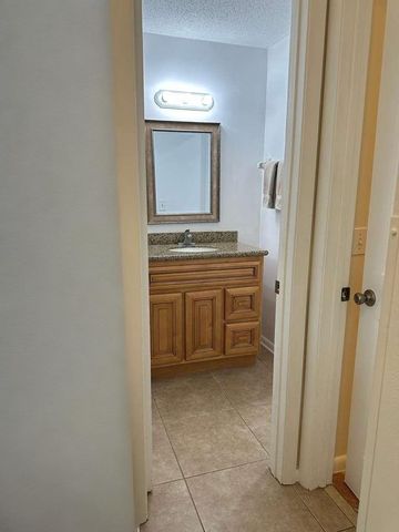 134 Oakwood Drive, Jupiter, FL 33458
