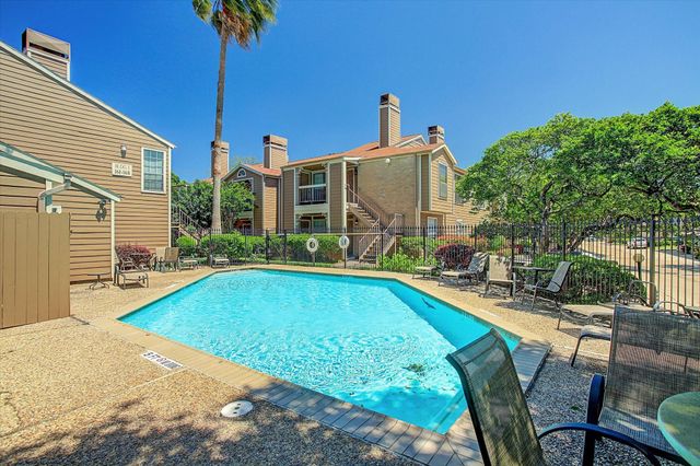 1880 White Oak Drive 151, Houston, TX 77009