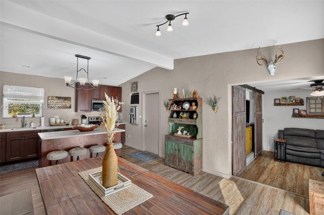 11300 SW 40th Street, Miami, FL 33165