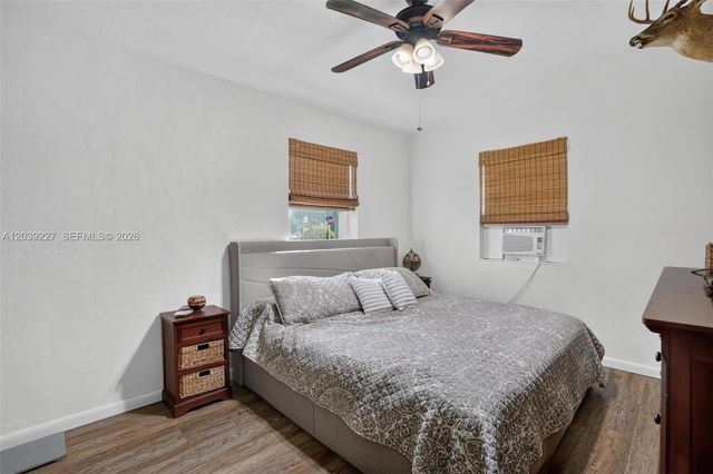 11300 SW 40th Street, Miami, FL 33165