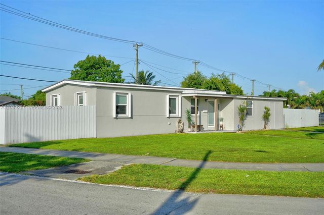 11300 SW 40th Street, Miami, FL 33165