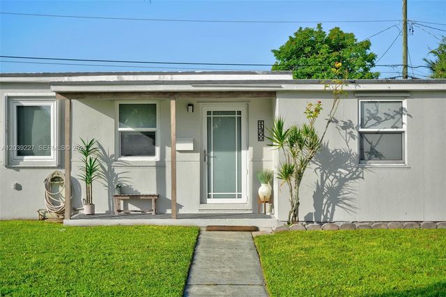 11300 SW 40th Street, Miami, FL 33165