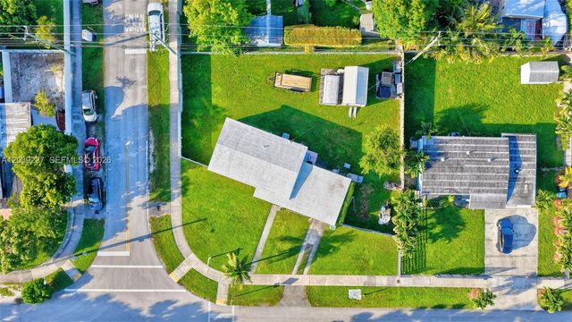 11300 SW 40th Street, Miami, FL 33165