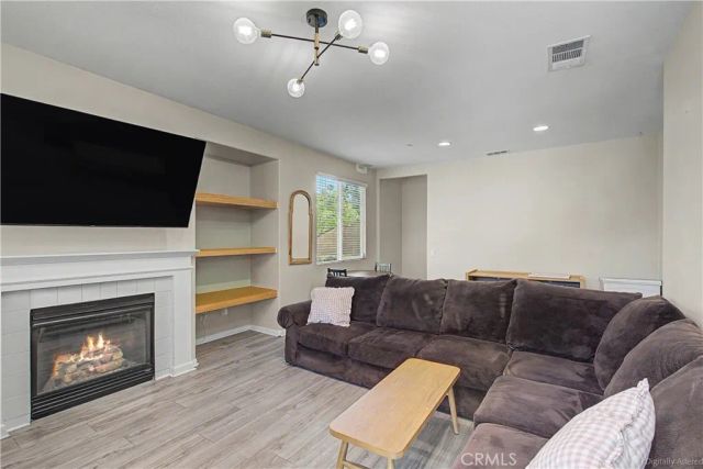 3271 Laval, Riverside, CA 92503