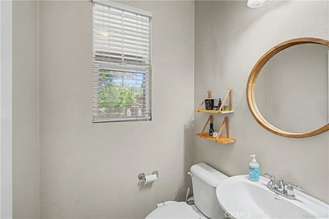 3271 Laval, Riverside, CA 92503