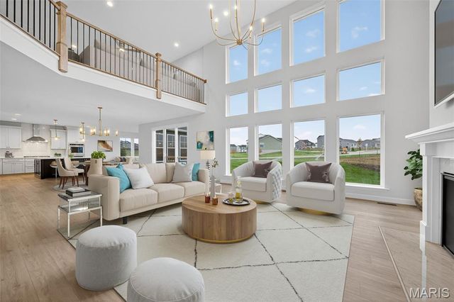 8 Country House Court, O'fallon, MO 63385