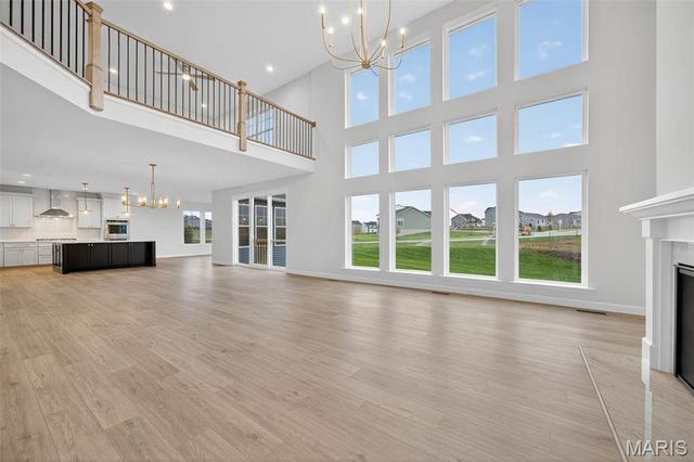 8 Country House Court, O'fallon, MO 63385