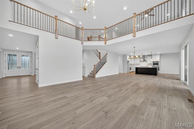 8 Country House Court, O'fallon, MO 63385