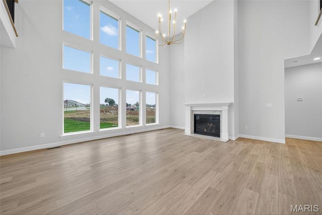 8 Country House Court, O'fallon, MO 63385