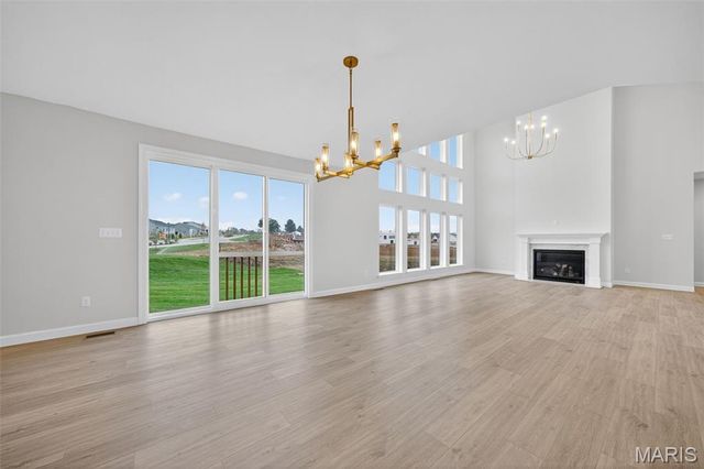 8 Country House Court, O'fallon, MO 63385