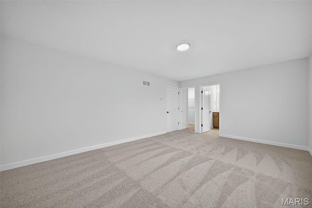 8 Country House Court, O'fallon, MO 63385