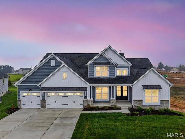 8 Country House Court, O'fallon, MO 63385