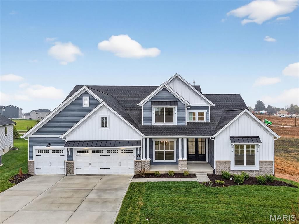 8 Country House Court, O'fallon, MO 63385