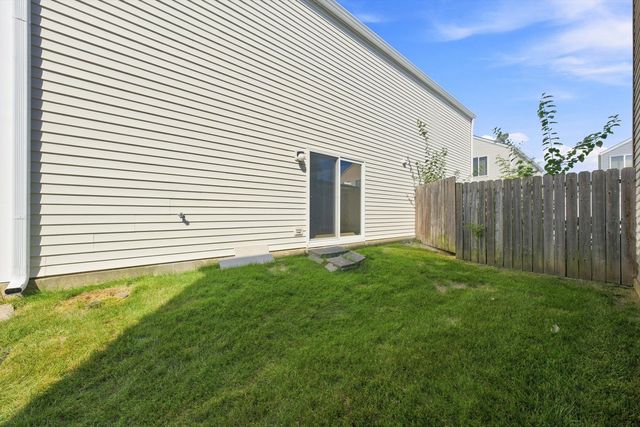 681 Serendipity Drive, Aurora, IL 60504