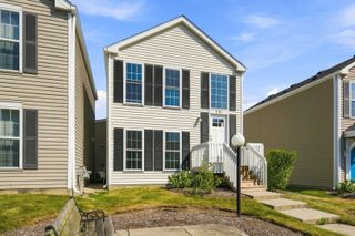 681 Serendipity Drive, Aurora, IL 60504