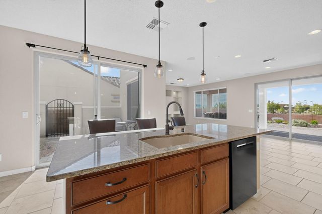 9208 Wind Caves Way NW, Albuquerque, NM 87120