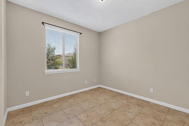 9208 Wind Caves Way NW, Albuquerque, NM 87120
