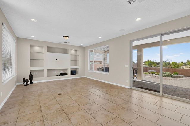 9208 Wind Caves Way NW, Albuquerque, NM 87120