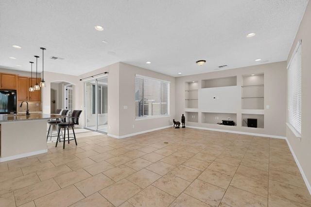 9208 Wind Caves Way NW, Albuquerque, NM 87120