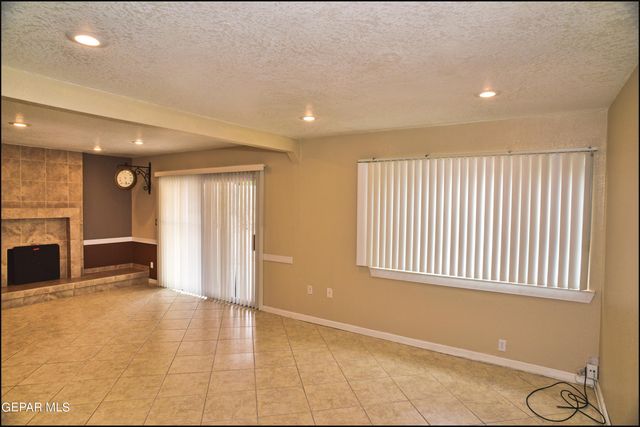 10824 PICO NORTE Road, El Paso, TX 79935