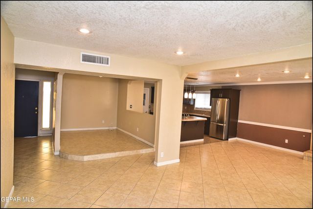 10824 PICO NORTE Road, El Paso, TX 79935