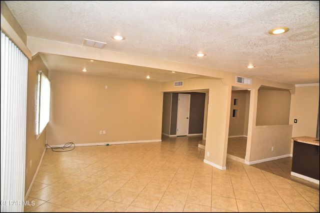 10824 PICO NORTE Road, El Paso, TX 79935