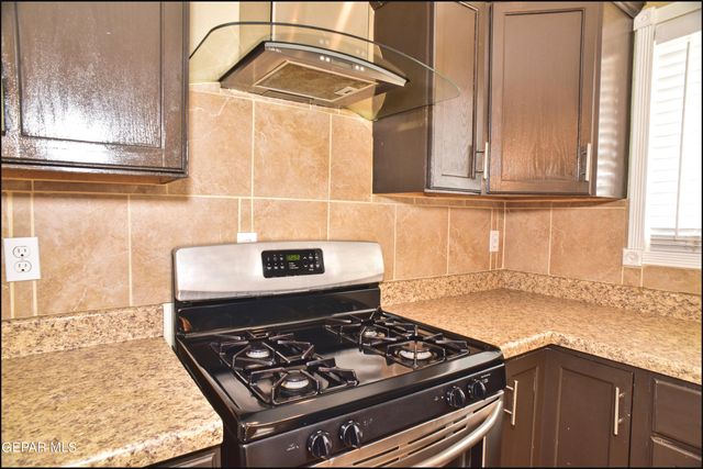 10824 PICO NORTE Road, El Paso, TX 79935