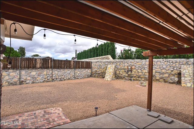 10824 PICO NORTE Road, El Paso, TX 79935