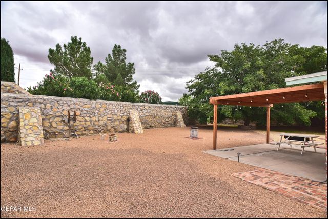 10824 PICO NORTE Road, El Paso, TX 79935