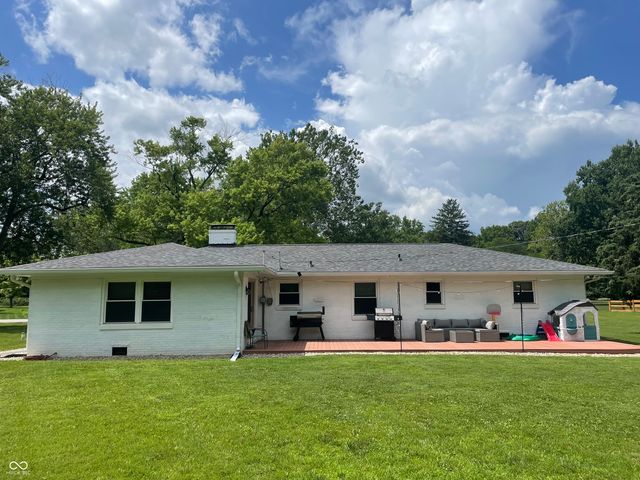 7335 Rainbow Lane N, Indianapolis, IN 46236