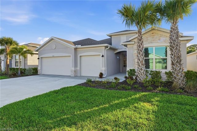 9311 Aqua Overlook CT, Lehigh Acres, FL 33936