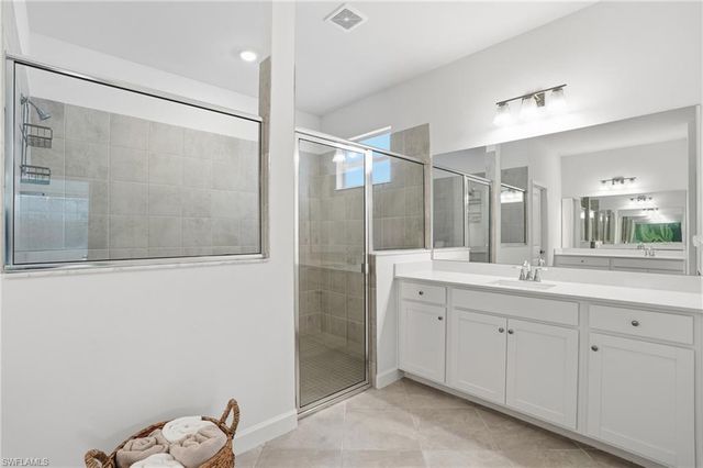 9311 Aqua Overlook CT, Lehigh Acres, FL 33936