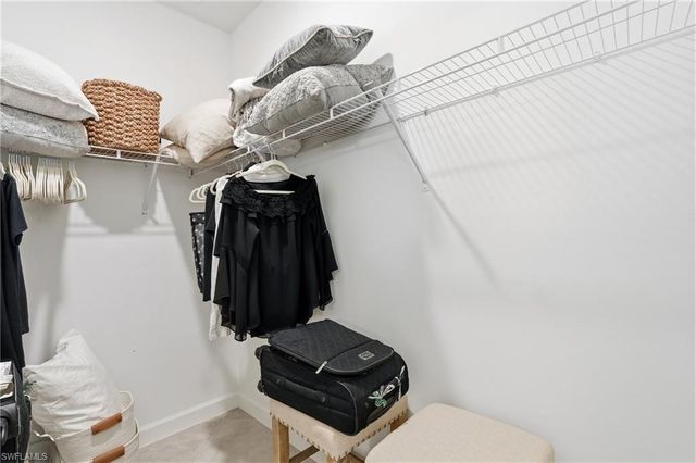 9311 Aqua Overlook CT, Lehigh Acres, FL 33936