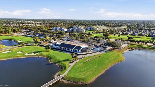 9311 Aqua Overlook CT, Lehigh Acres, FL 33936