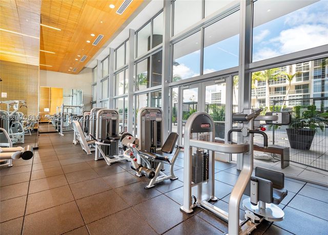 3451 NE 1st Ave M-0904, Miami, FL 33137