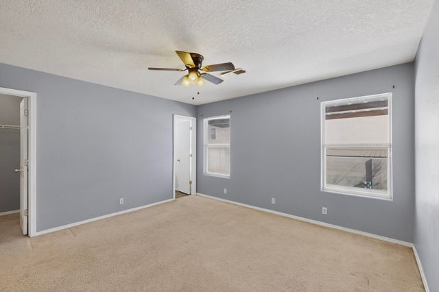 700 Lone Pine Drive SW, Albuquerque, NM 87121