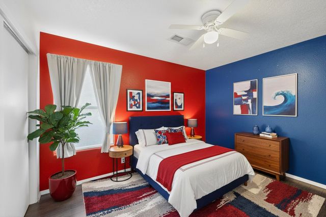 700 Lone Pine Drive SW, Albuquerque, NM 87121