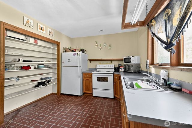 3301 Altair Place, Oak Harbor, WA 98277