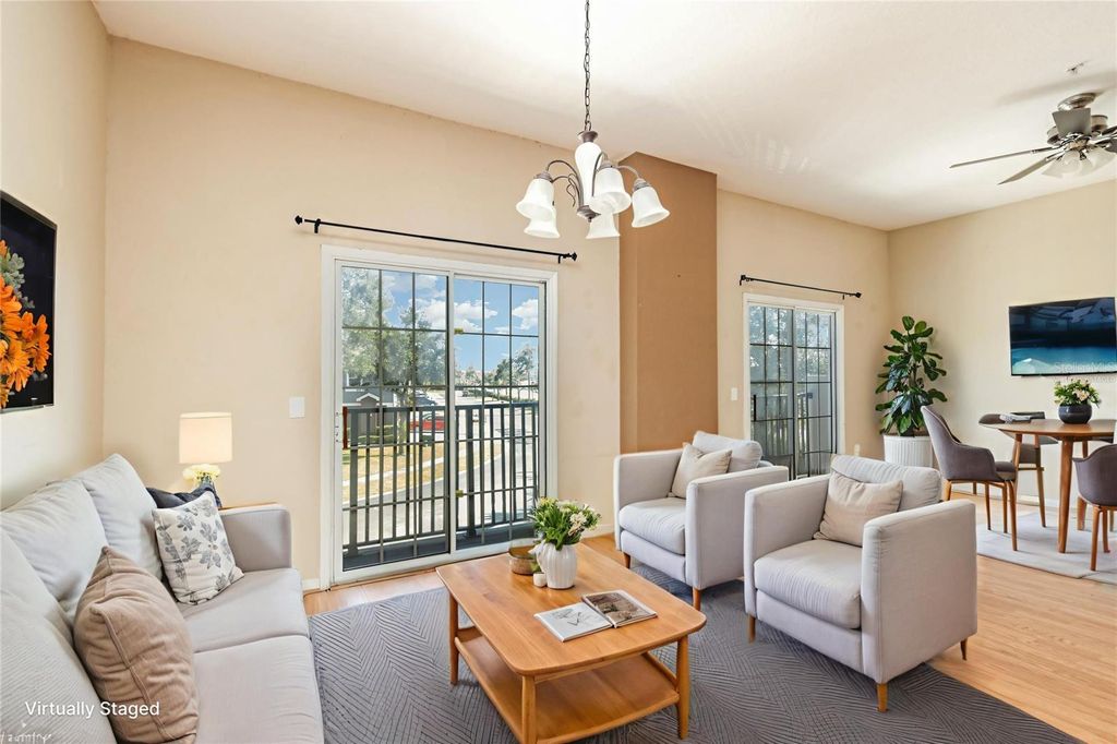 Image 5 of property listing at 6686 S GOLDENROD ROAD 139A, Orlando, FL 32822