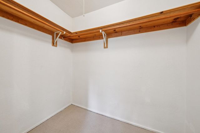 6507 Heather Ridge Way, Oakland, CA 94611