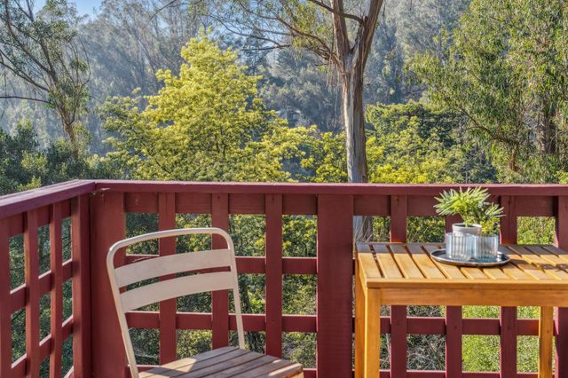 6507 Heather Ridge Way, Oakland, CA 94611