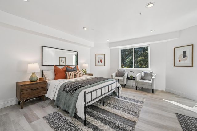 6507 Heather Ridge Way, Oakland, CA 94611