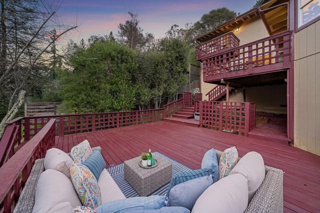 6507 Heather Ridge Way, Oakland, CA 94611