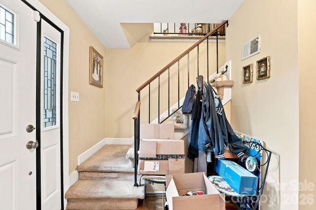 5914 Quiet Cove Court, Charlotte, NC 28215