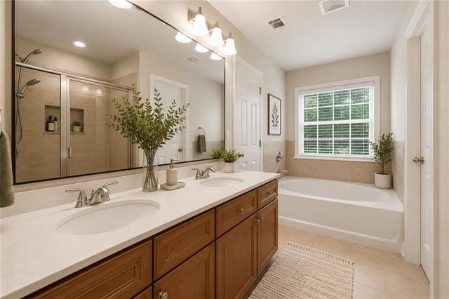 10823 Yorkwood Street, Duluth, GA 30097