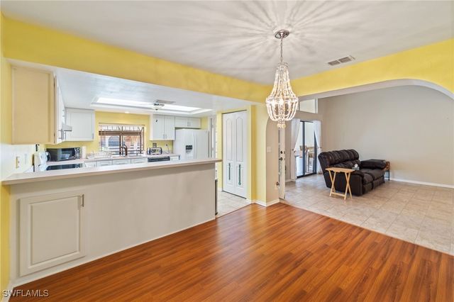 5510 SW 4th PL 607, Cape Coral, FL 33914