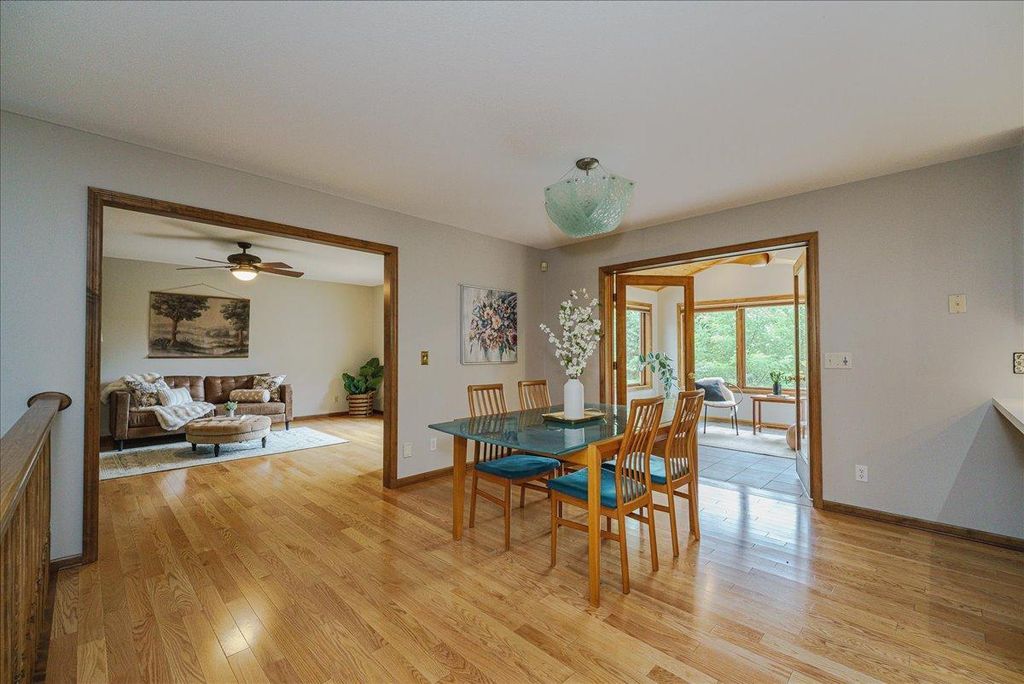 1060 Dennis Street S, Maplewood, MN 55119 — photo 4