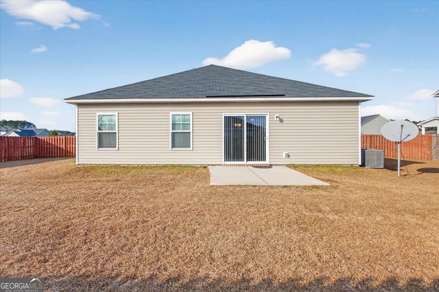 107 Dasher Drive, Springfield, GA 31329