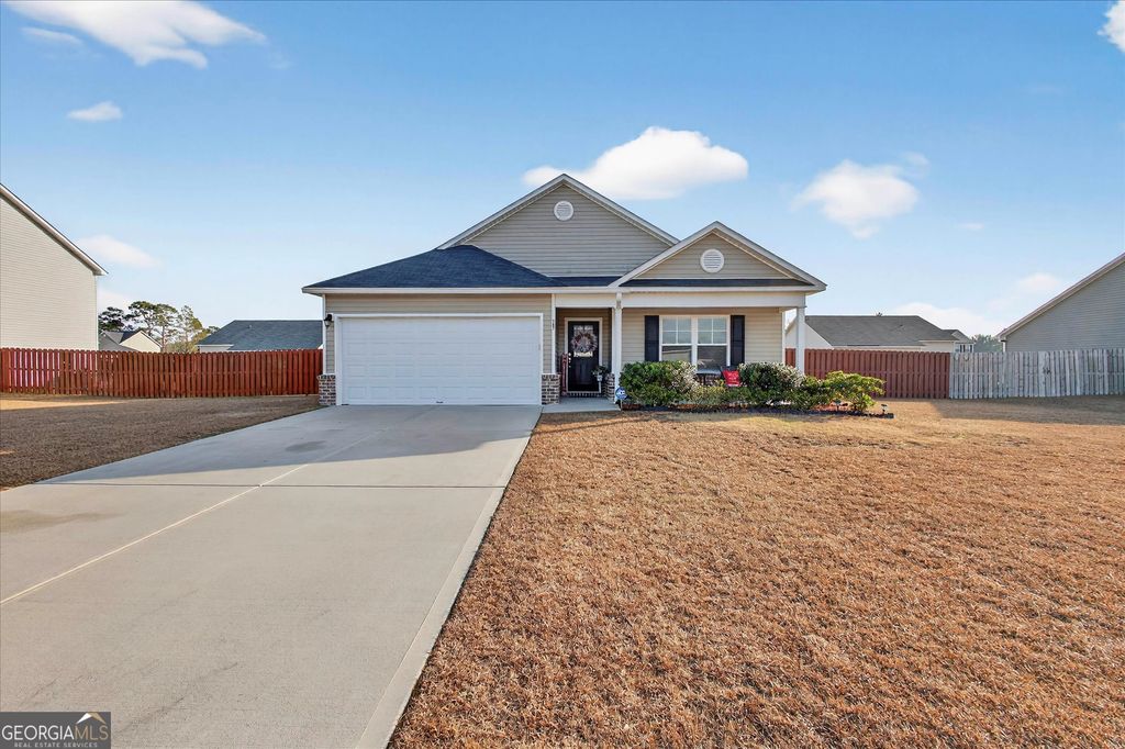 107 Dasher Drive, Springfield, GA 31329